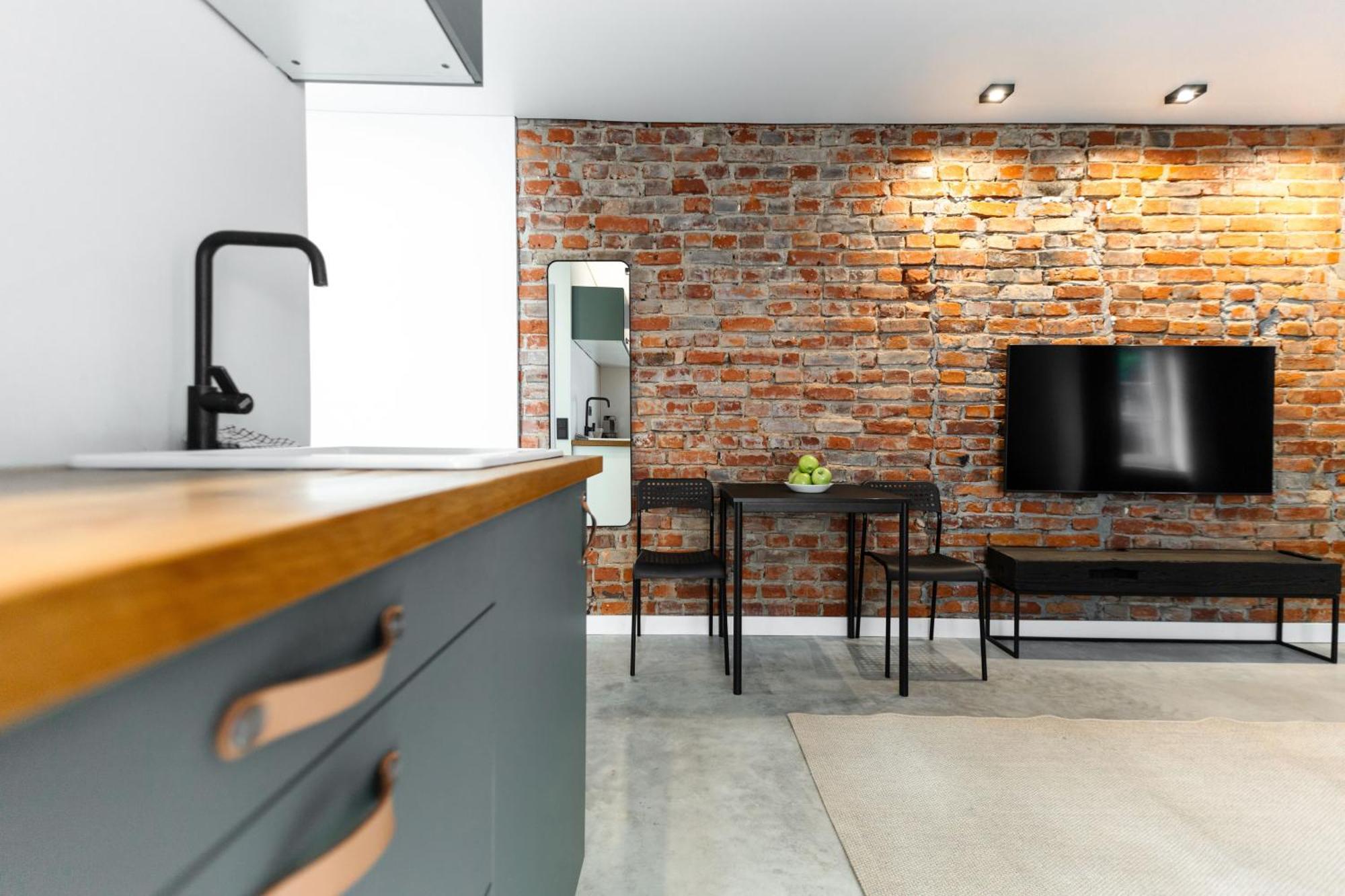Old Brick Boutique Apartments Klaipeda Exterior photo